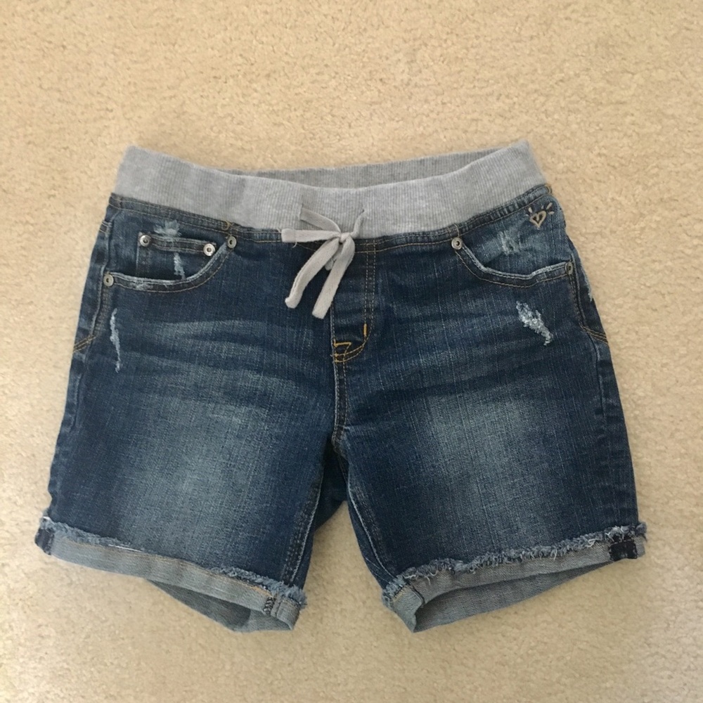 Justice mid length distressed jean shorts size 16